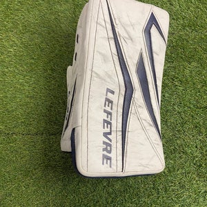 True L20.1 Goalie Blocker Pro Stock | Senior Regular