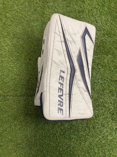 True L20.1 Goalie Blocker Pro Stock | Senior Regular
