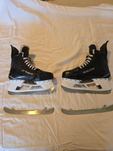 Bauer Supreme Shadow Hockey Skates 7.5