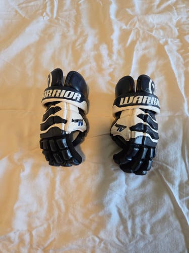 Navy Blue New Player's Warrior 12" Hypno 4 Lacrosse Gloves