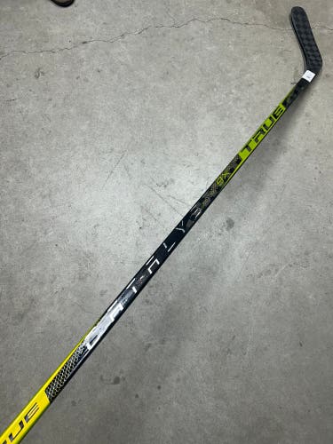 65 Flex P88 Senior True Catalyst 9x Left Hand Hockey Stick Pro Stock (New)