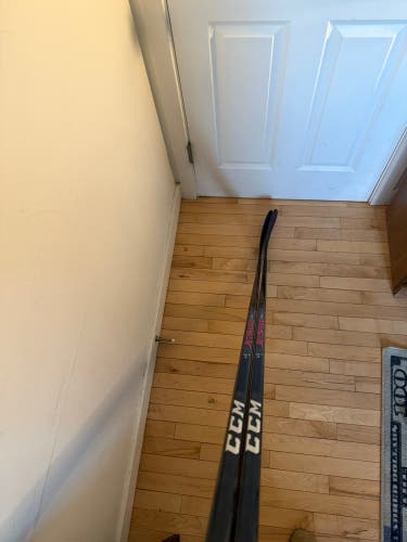 2 pack Senior CCM JetSpeed Left Hand Hockey Stick P90 85 Flex (Used)