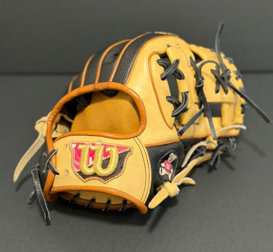 Rare Custom Japanese Wilson Staff DO model RH Infield Baseball Glove 11.5" (Used)