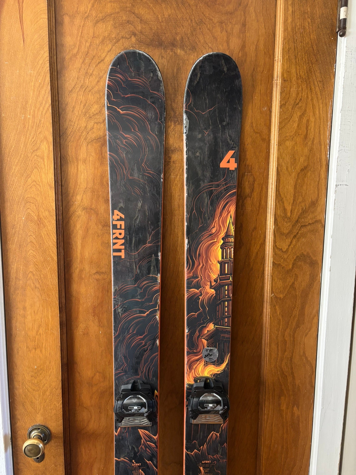 4FRNT Hoji Skis | Used and Closeout