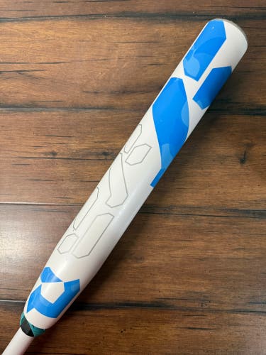 Demarini CF 30/19 (-11) Fastpitch Softball Bat