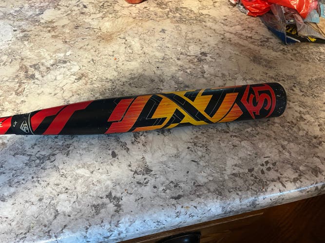 2022 Louisville Slugger LXT Composite Bat (-10) 21 oz 31" (Used)