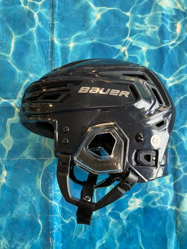 Blue Small Bauer Re-Akt 155 Helmet (Used)