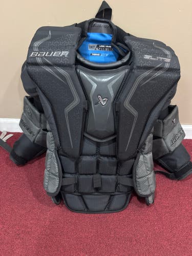 Large Bauer Elite Goalie Chest Protector Item#UCLG