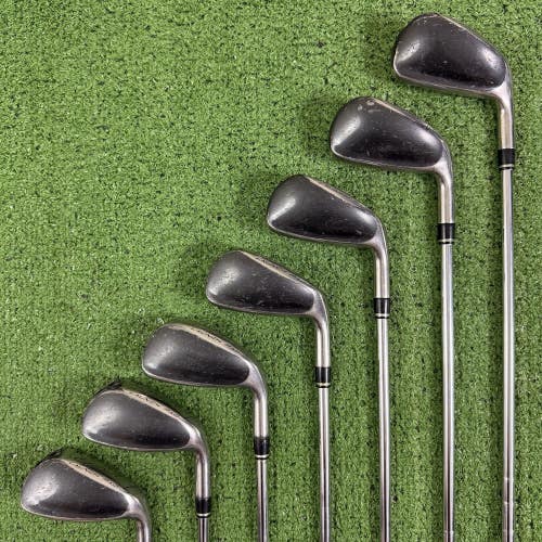 Wilson Launch Pad LP Hybrid Iron Set 4-PW KBS Tour 80g Regular Flex Steel