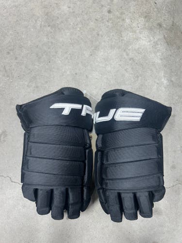 14” True Pro 4 Roll Dallas Stars Pro Stock Gloves Pro Stock (New) NHL