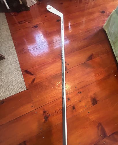 Senior Easton Mako Left Hand Hockey Stick 110 Flex Pro Stock (New)