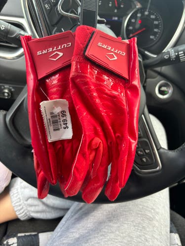 Red Medium Adult Cutters Rev pro 5.0 Gloves (New)