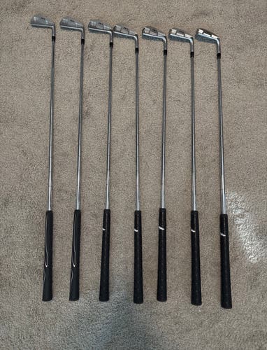 Combo Length Right Handed Iron Set Regular Flex Steel Shaft (Used)