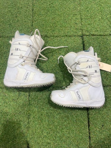 Size M 4.0 (W 5.0) Burton Lodi Snowboard Boots (Used)