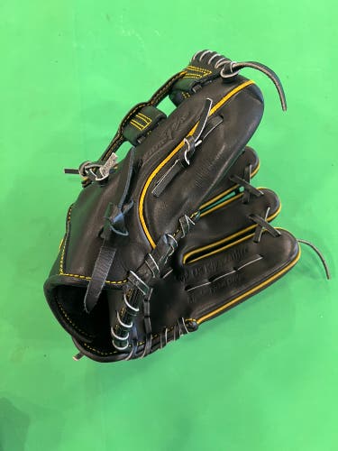 New Mizuno Pro RH Infield Baseball Glove | 11.75"