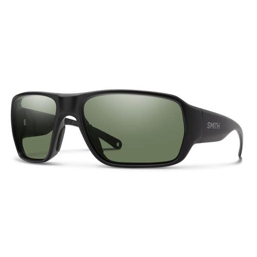 Smith Optics Castaway Sunglasses Matte Black Chromapop Polarized Gray Green Lens