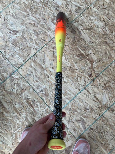 2026 Easton Hype Fire Composite BBCOR Certified Bat (-3) 30 oz 33" (Used)