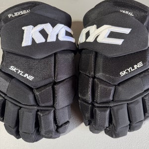 KYC Skyline Pro Stock Hockey Gloves New Black 7734