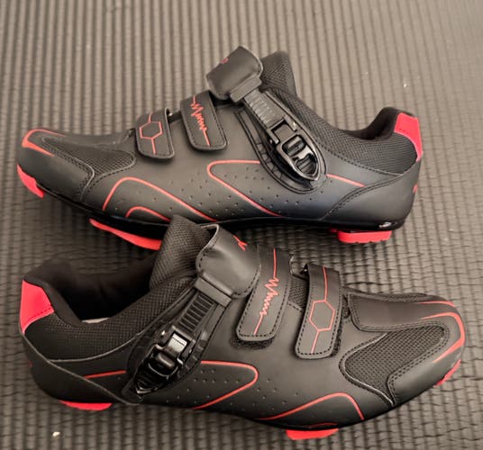 Size 12 Bike Shoes (New)