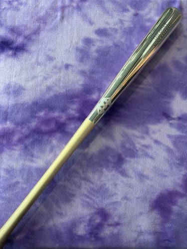 Mine Baseball The Goat Metallic Gold Pro Beech Wood Bat (-3) Wood Composite 30 oz 33" (New)