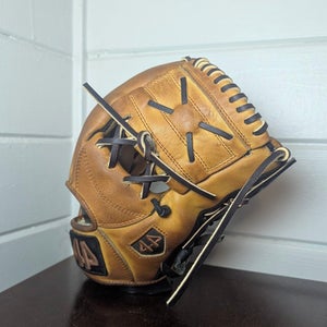44 Pro Classic Series RH Baseball Glove 11.25" (Used)