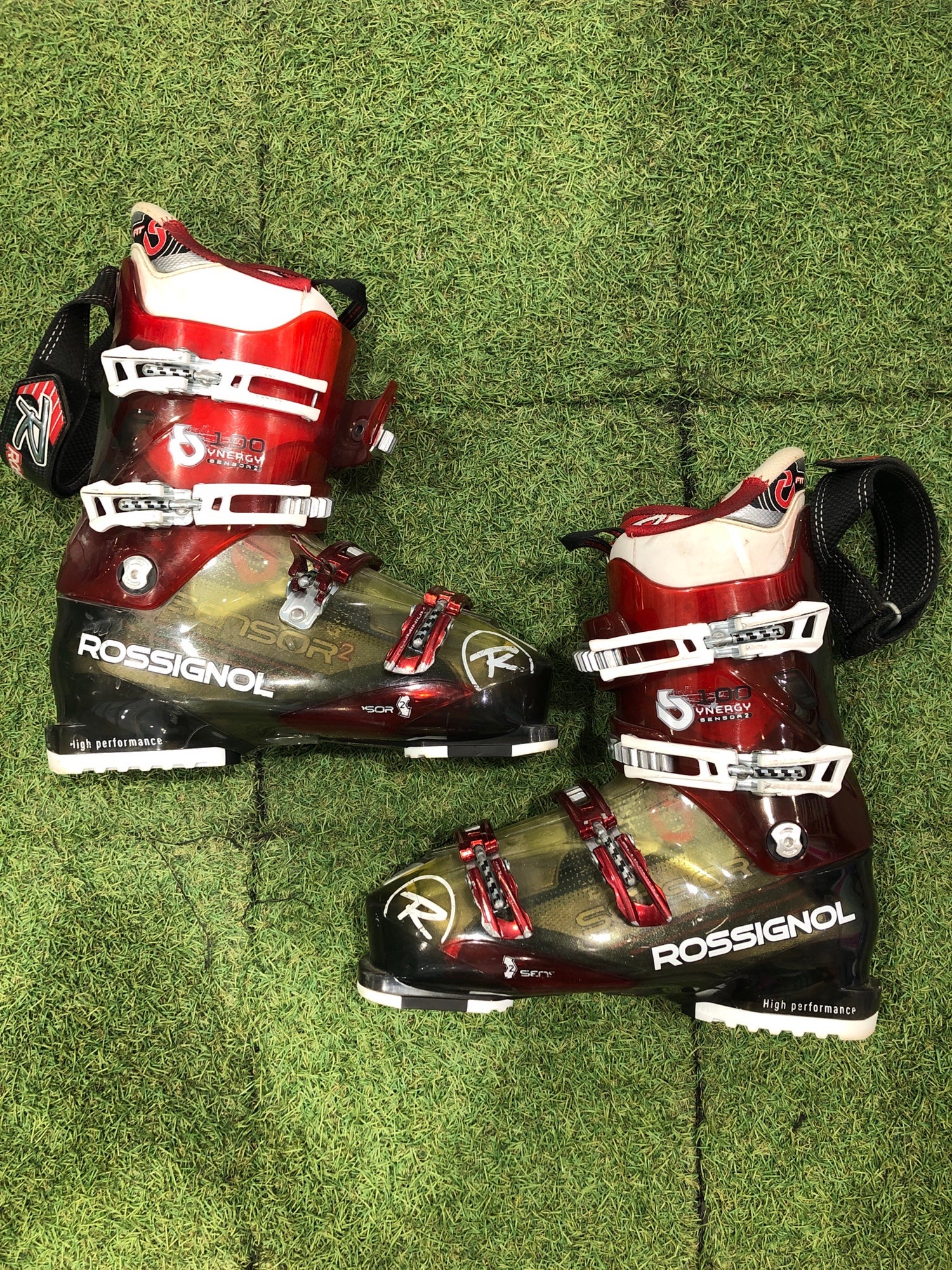 28.5 Rossignol Alias Sensor 70 Ski Boots | SidelineSwap | Buy and