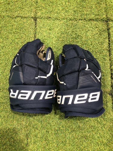 Senior Bauer Supreme Ultrasonic Gloves 13" (Used)