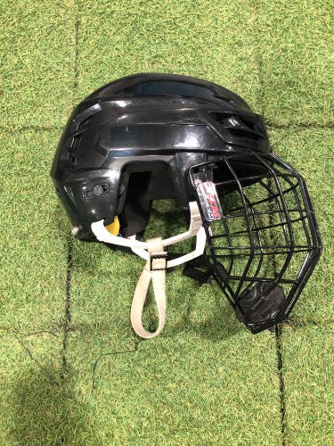Medium CCM Tacks 210 Helmet (Used)