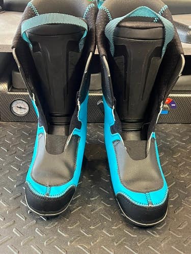 Head WCR Liner ONLY Size 23.5