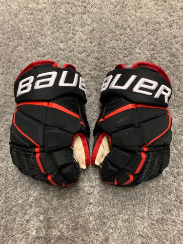 Bauer Vapor Hyperlite Hockey Gloves 13" Pro Stock Blackhawks - Read Description