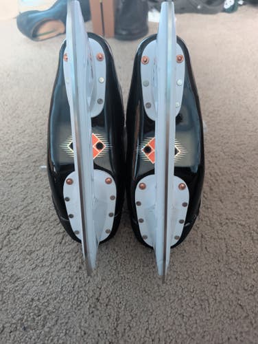 2023 True HZRDUS 7x 8.5 W:Reg (New)