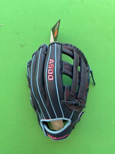 New Wilson A500 RH Outfield Baseball Glove 12"