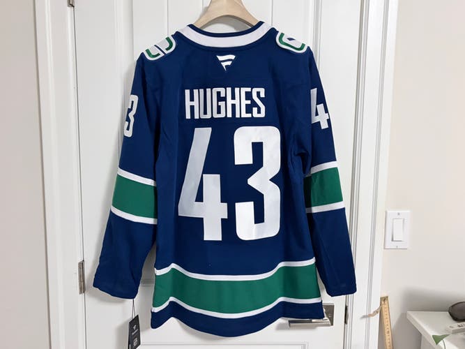 BNWT Authentic Fanatics Vancouver Canucks Quinn Hughes Orca Jersey Size 46 Small