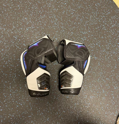 Senior Large Bauer Vapor Flylite Elbow Pads (Used)