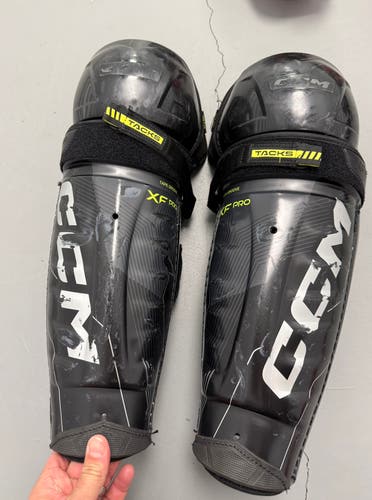 Senior CCM Tacks XF Pro 15" Shin Pads (Used)