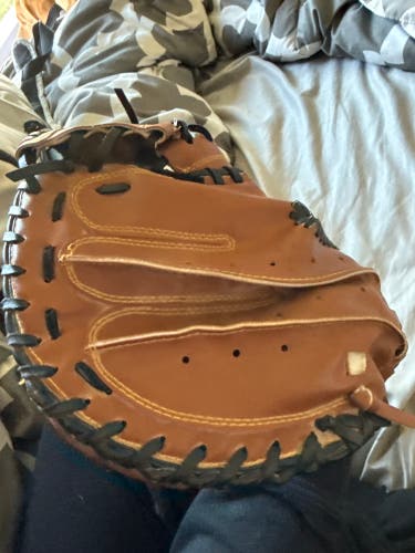 2021 Bradley Next Play RH Catcher's Baseball Glove 31" (New)