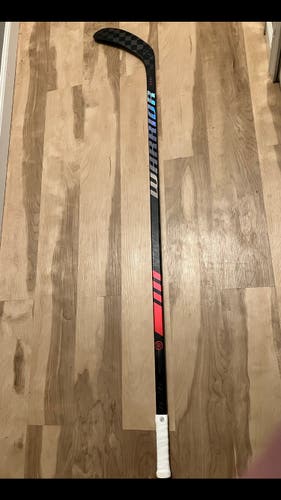 Senior Warrior Novium Pro Right Handed Hockey Stick W03 87 Flex (Used)