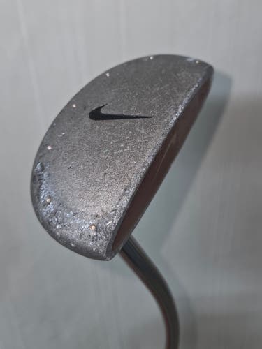 Nike Golf Mallet Style Putter 23" Youth Junior Kids RH. Nike Grip