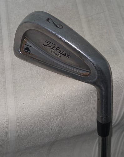 Titleist DCI 990 2 Iron Steel. Right handed Titleist Grip