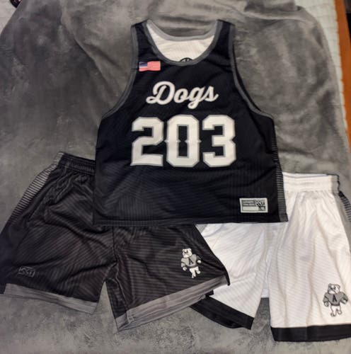 MAD DOGS LACROSSE PLAYER (BUNDLE)
