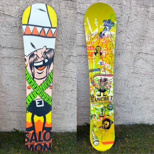 154cm Salomon Snowboard in like new condition