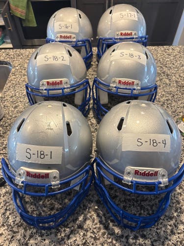 Bundle of 5 Small Youth Riddell Speed Helmet (Used)