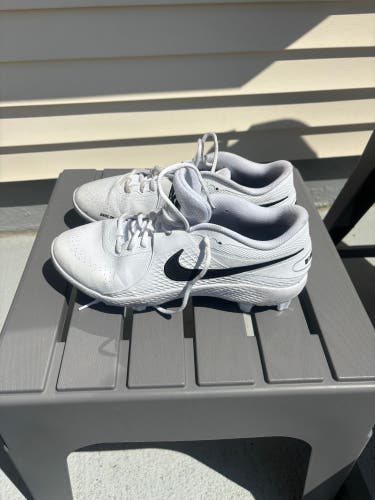 White Men's Size M 12.0 (W 13.0) Adult Nike Air Diamond Low Top Molded Cleats (Used)