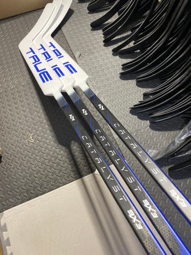 3 Pack New Full Right True Catalyst 9X3 Goalie Stick Adam 26” Blue