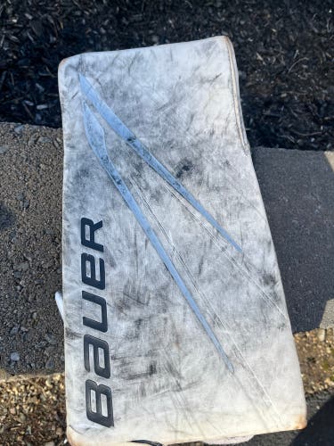 Bauer Vapor Hyperlite 2 Regular (Used)