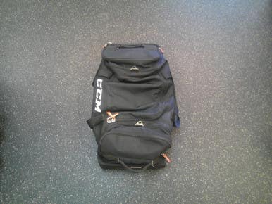 Used CCM Jr Hockey Wheeled Goalie Black 11339-S000200674