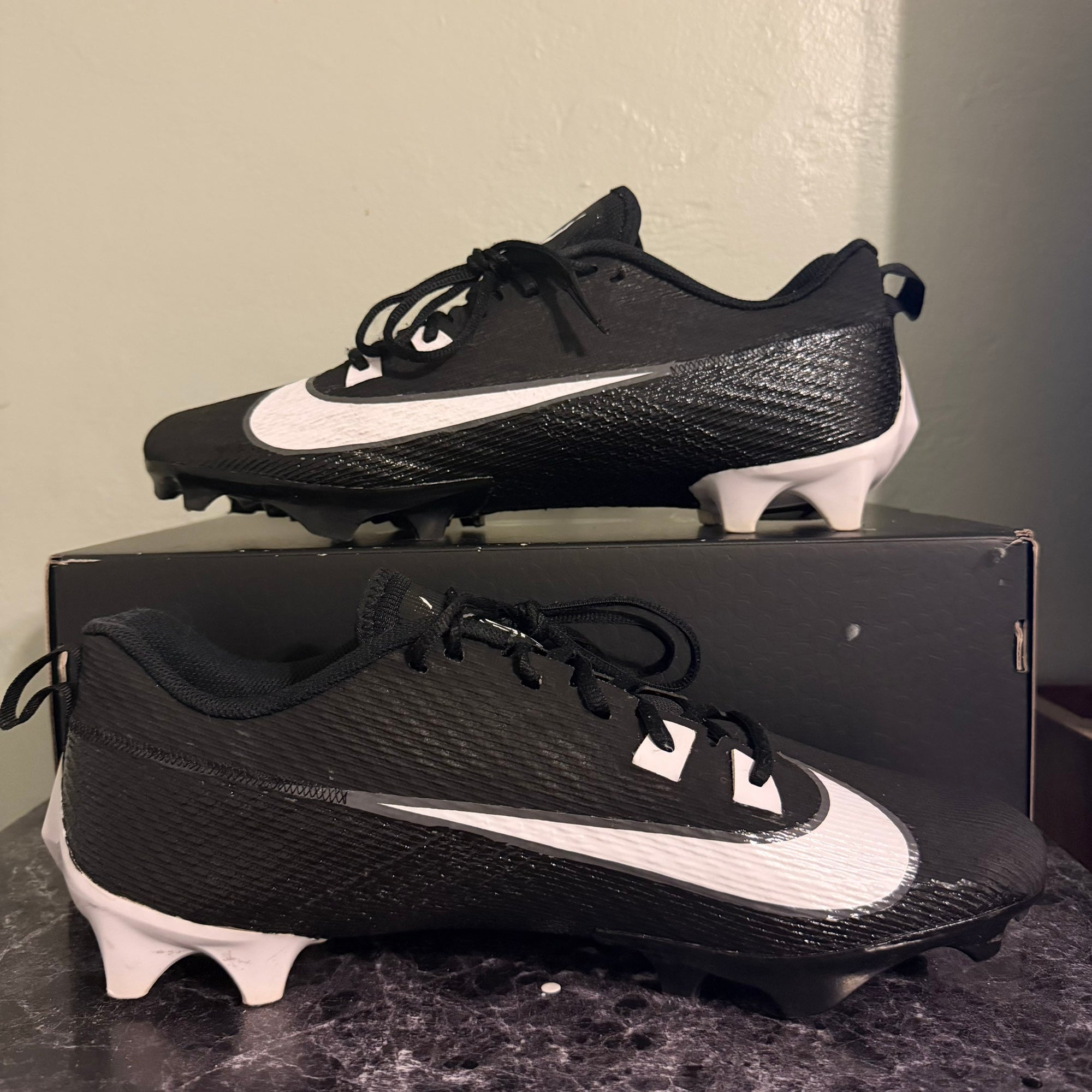 Size 13.5 Nike Vapor Edge 360 Pro 2 Carbon Football Cleats Ezekiel Elliott PE Nike 13 Vapor Edge 360 VC Carbon Ezekiel Elliott PE Issued  main image 3