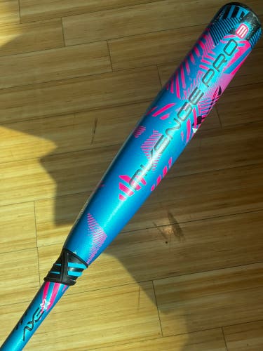 2024 AXE Avenge Pro Hybrid 3 Bat USSSA Certified (-8) 24 oz 32" (Used)