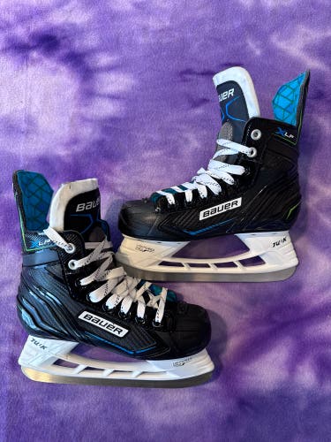 Bauer XLP Hockey Skates Regular Width Size 3 (Used)