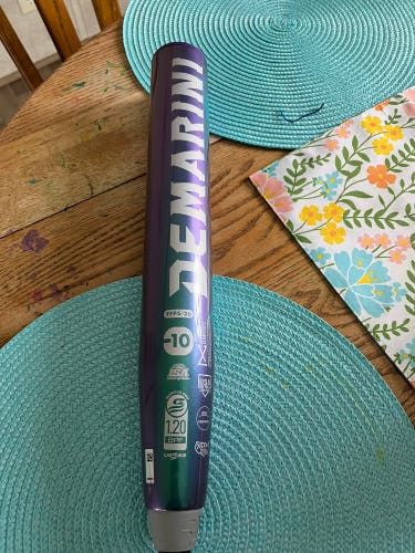 2026 DeMarini Future Composite Bat (-10) 22 oz 32" (New)